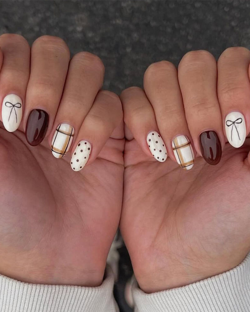 Bowknot Design Short Almond Nail Tips Bulk - Image 4