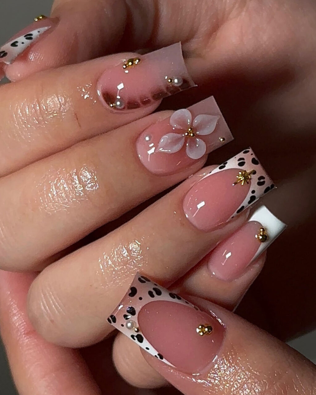 Short Square French Tip Fake Nails Heart Leopard Print - Image 6
