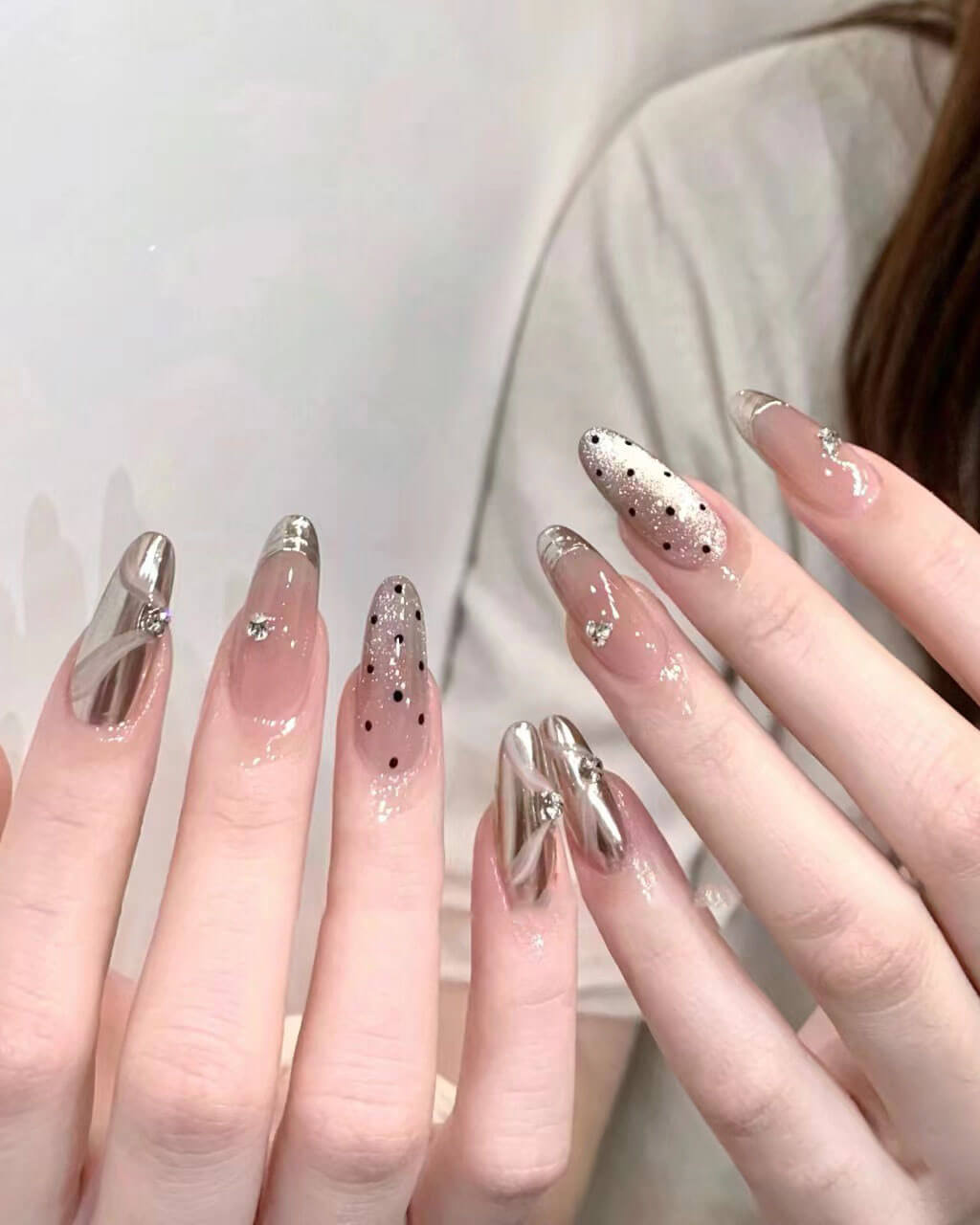 Chic Acrylic French Polka Dot Nails Removable