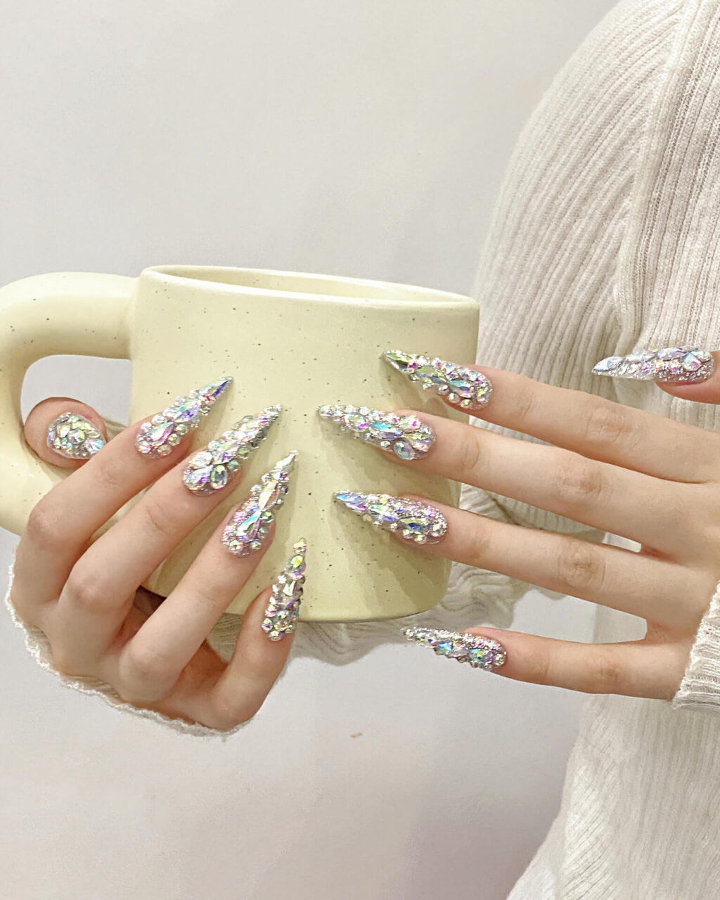 Dazzling Full Diamond Luxury Pointy Acrylic Nails - Image 4