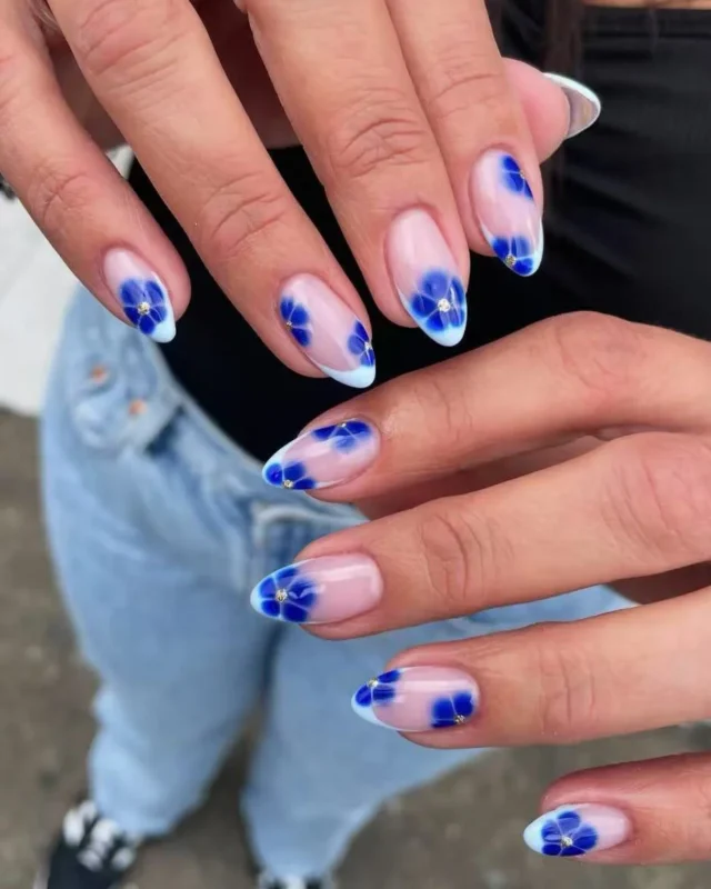 24Pcs Summer Almond Blue Bloom Nails Press On