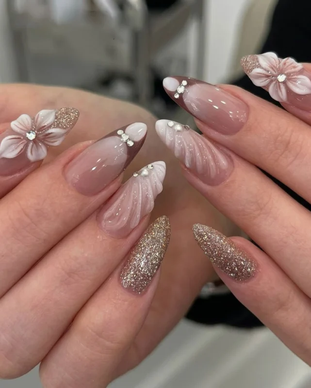 Luxury Emboss 3d Almond Nails Wholesale