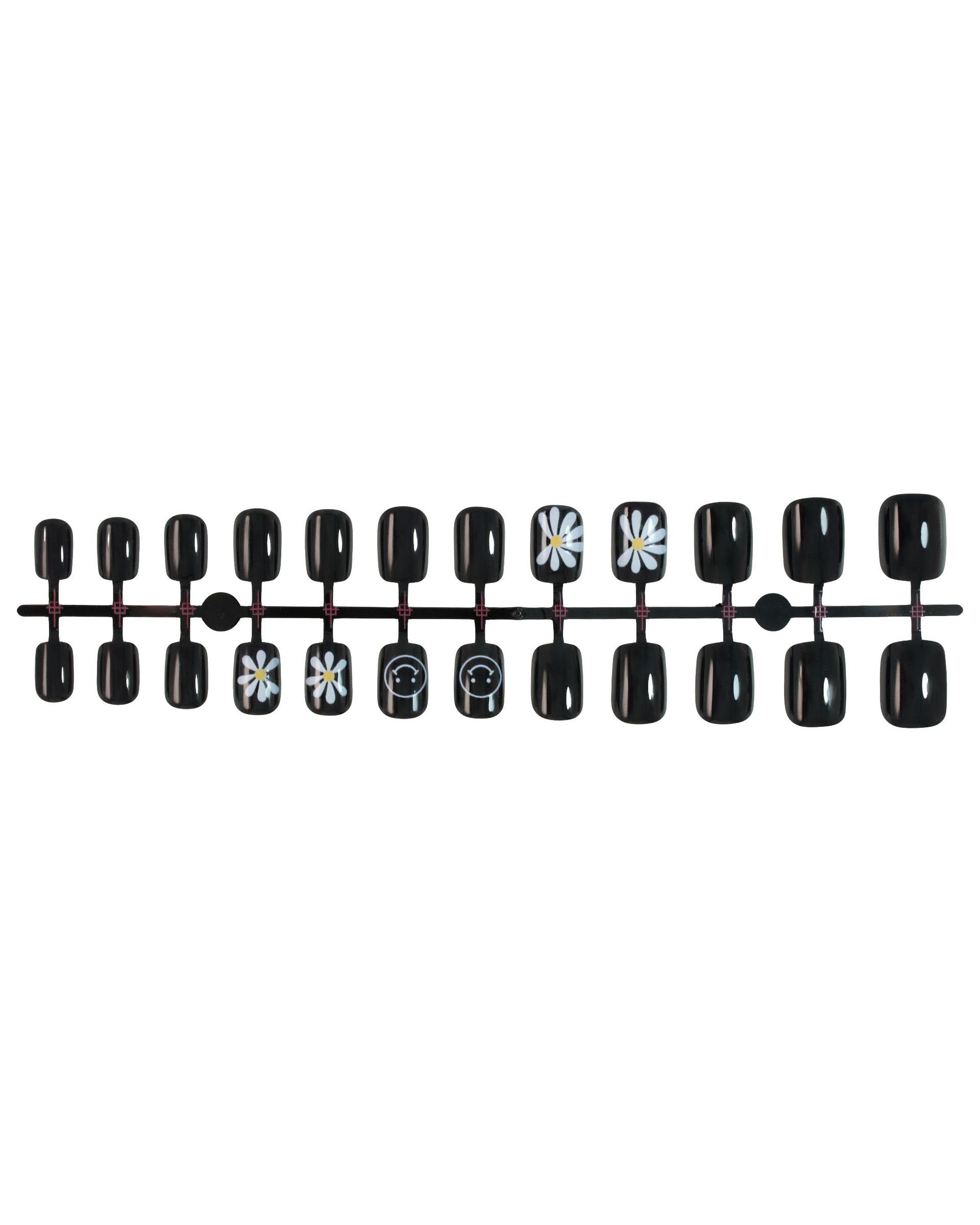 Minimalist Smile Daisy Black Nails for Guys - Image 5