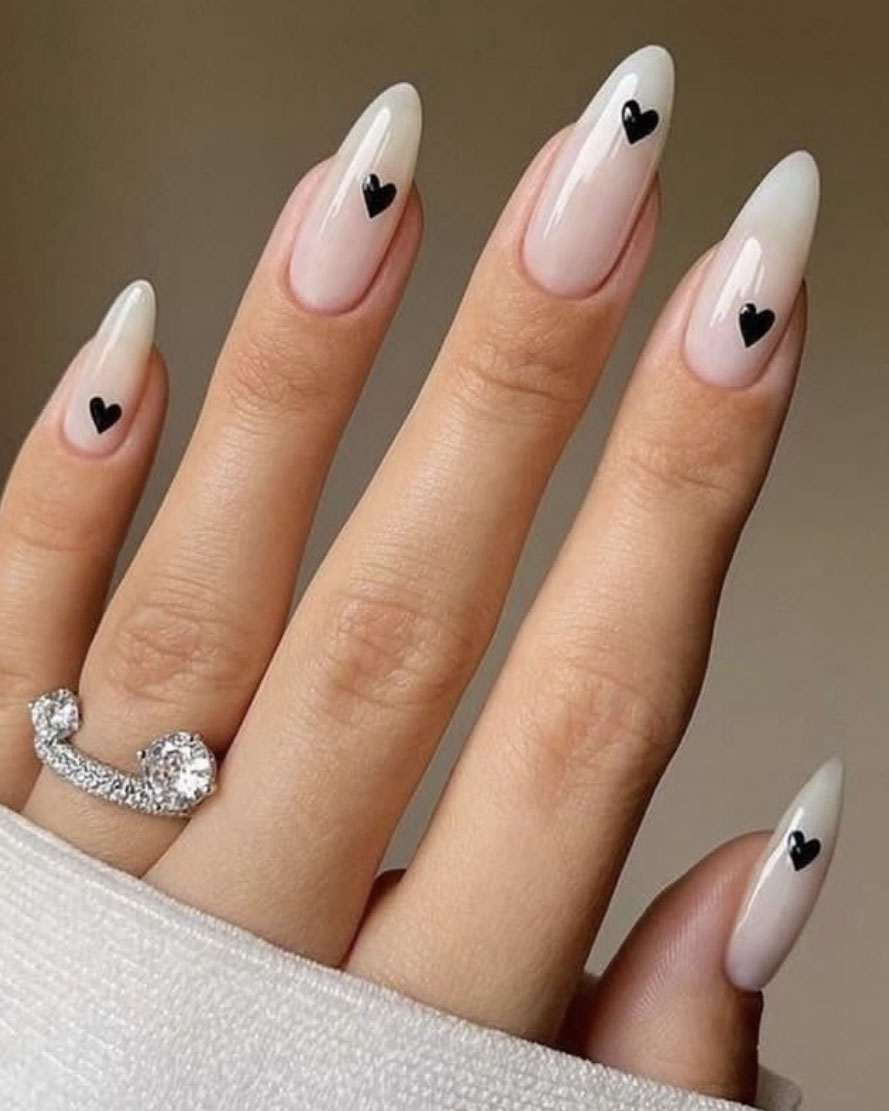 Minimalist Heart Nails Black