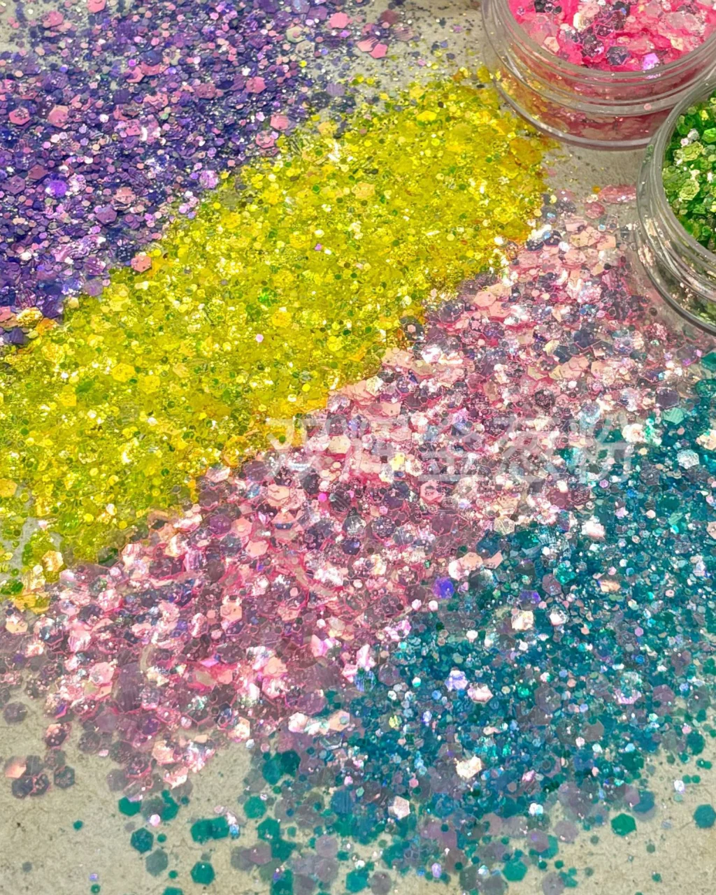 100g Summer Crushed Star Glitter Sequins for Nails - Image 3