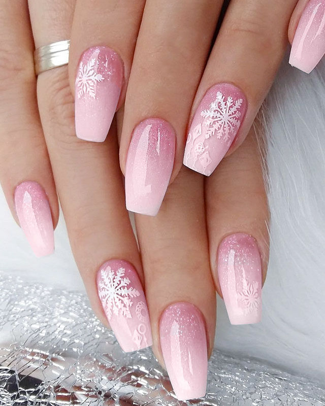 snowflake coffin nails