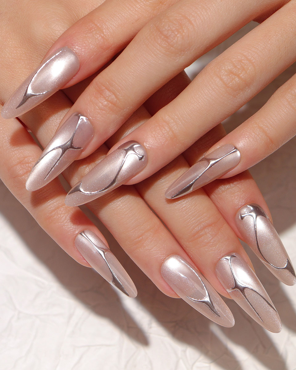 30Pcs Gilded Cat Eye Nails with Glitter