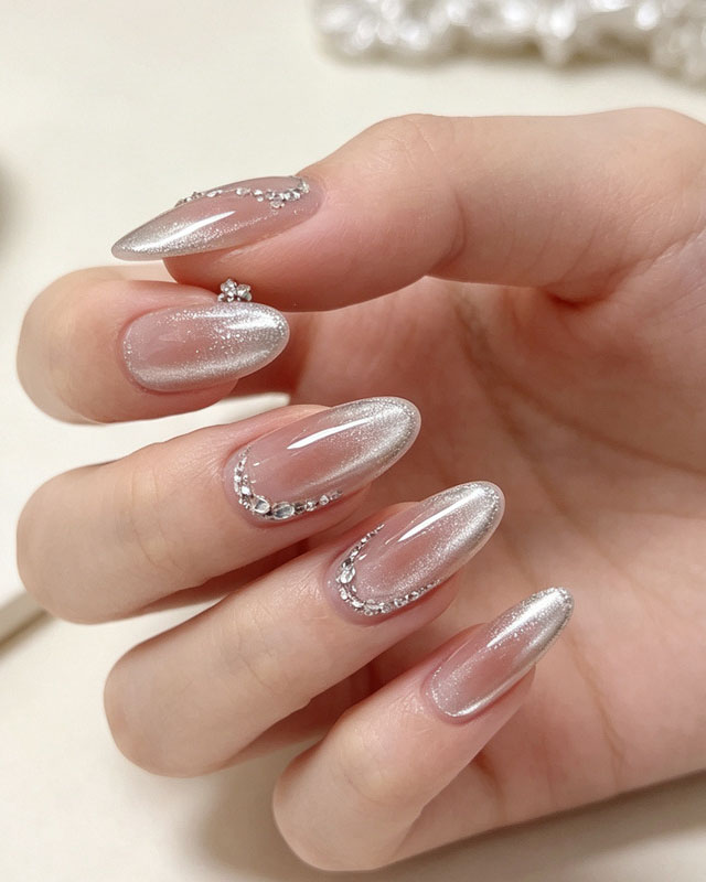 Trendy Rhinestone Nude Cat Eye Nails Bulk