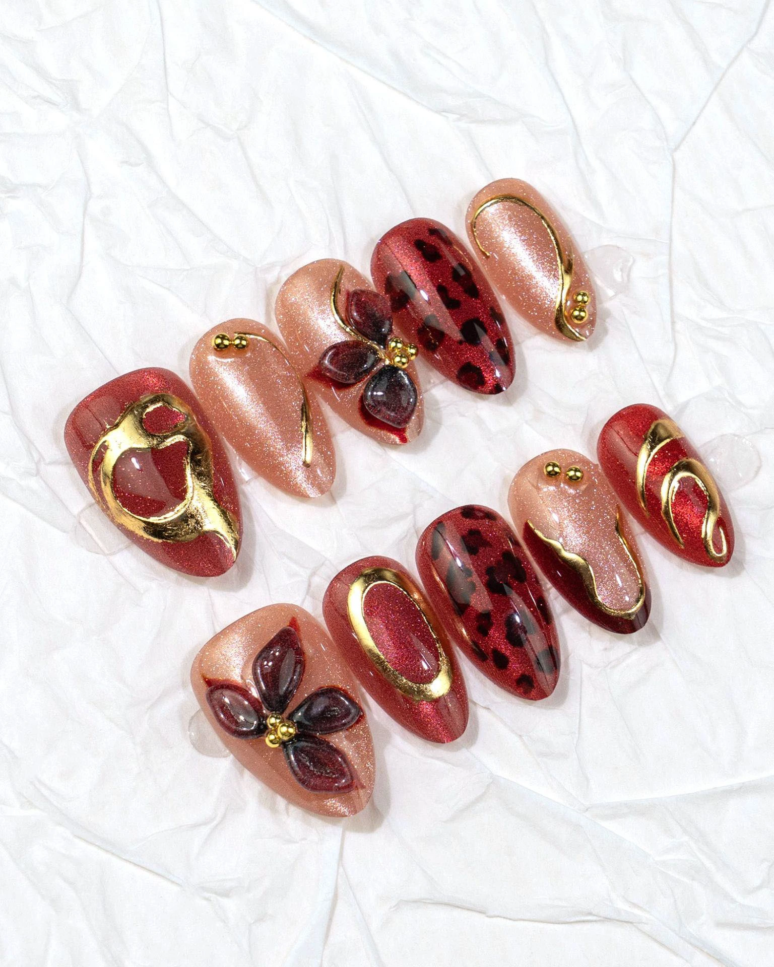 30Pcs Luxury Red Leopard Print Nails Almond Shaped - Image 2